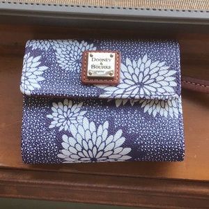 Dooney & Bourke bifold wallet